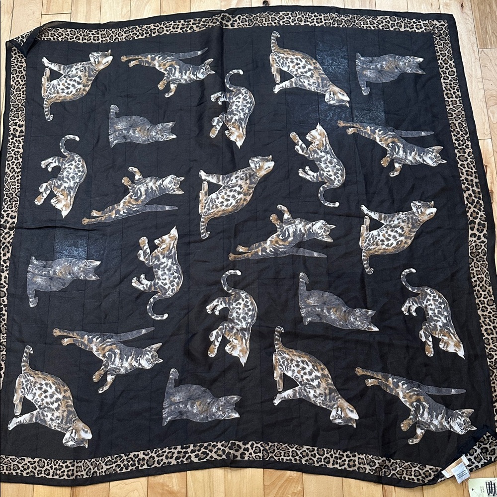 BNWT Leopard Print Cat Scarf